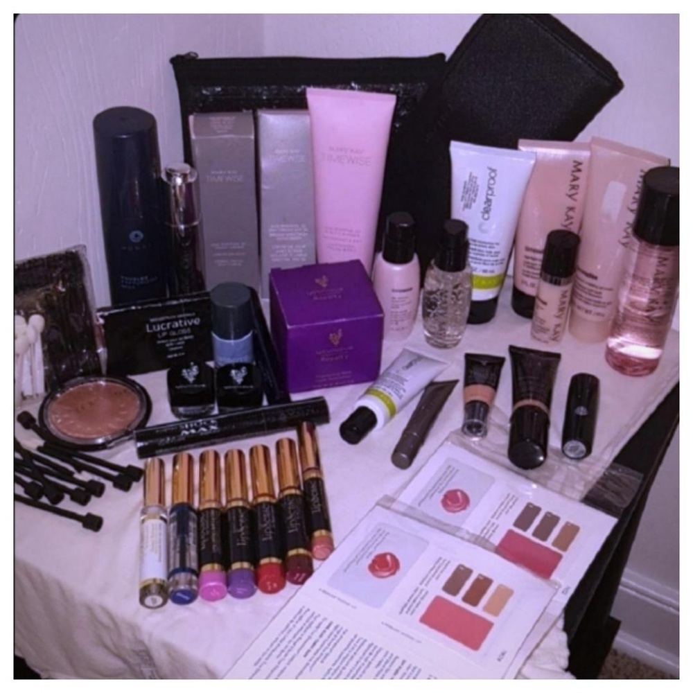 Huge Makeup Skincare Lot